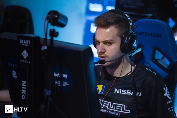 快讯不敢再发泄密帖！蓝洞私家侦探上门警告《绝地求生》数据挖掘者